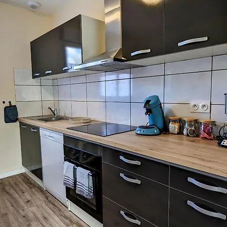 Hébergement de vacances Thierville-sur-meuse, 2 Pieces, 2 Personnes - Fr-1-585-132 *